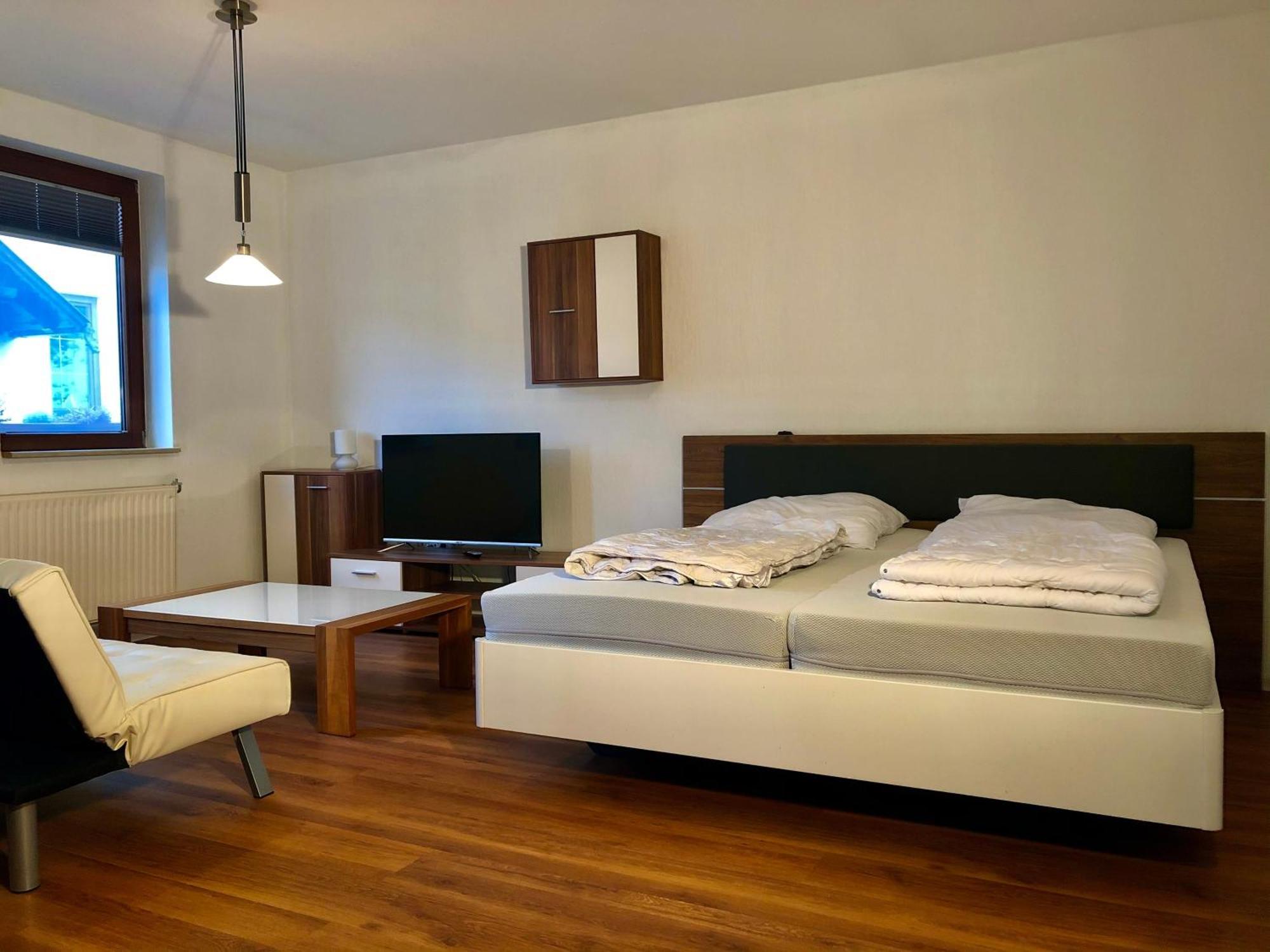 Ferienwohnung Familie Troeger Floh Екстер'єр фото